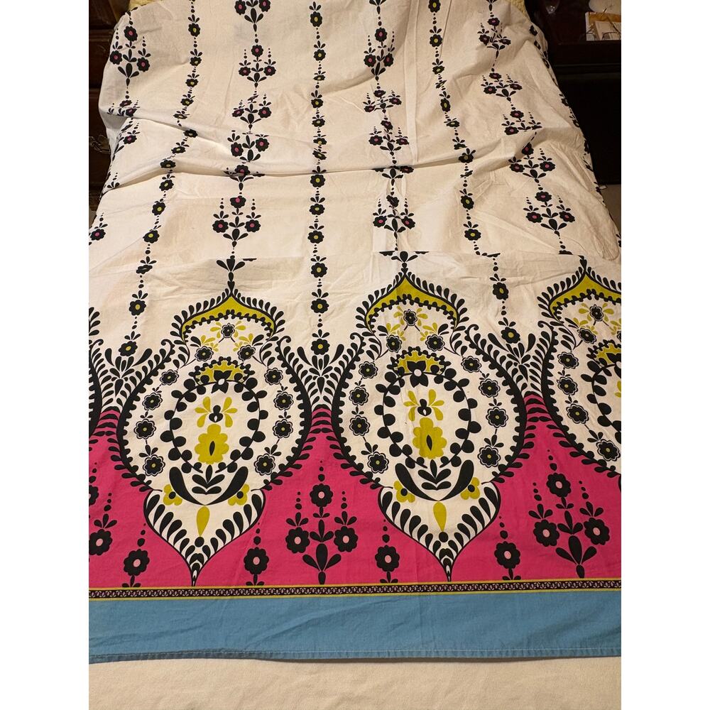 Steve Madden 100% Cotton Shower Curtain Excellent Condition